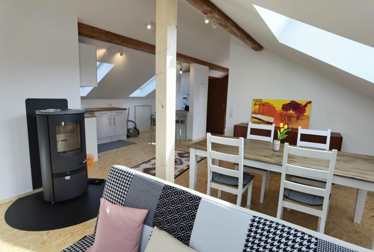 Haus Waldeck Apartment Юлинген-Биркендорф Екстериор снимка