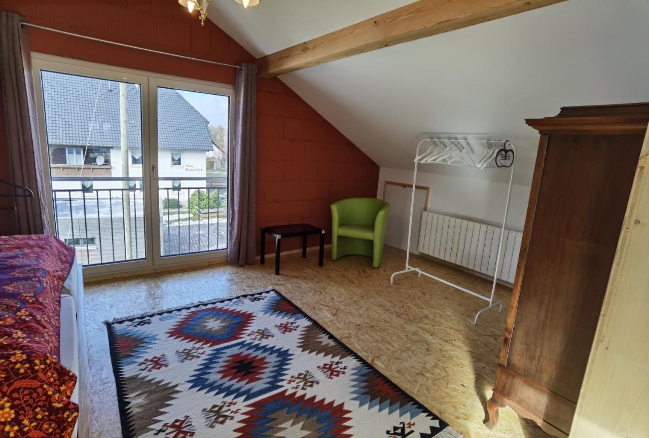 Haus Waldeck Apartment Юлинген-Биркендорф Екстериор снимка